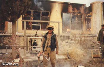 Des soldats de Ahmad Shah Massoud en action